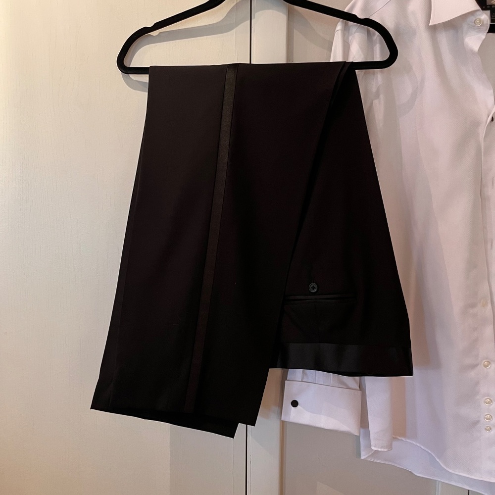 PRICE DROPPED! Black Tuxedo Suit/White Shirt/Cummerbund Worn once--So Handsome! - Picture 3 of 15
